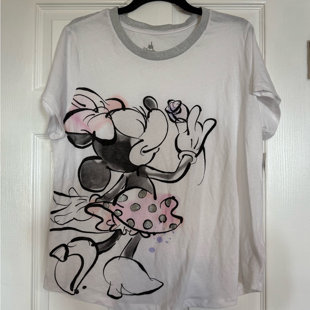 Disney White Minnie Mouse Graphic Tee